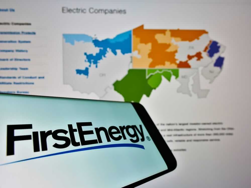 Are Wall Street Analysts Bullish on FirstEnergy Stock?